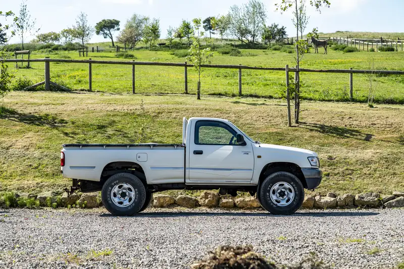 2003 Toyota Hilux EX 250-Sold