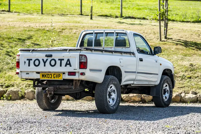 2003 Toyota Hilux EX 250-Sold