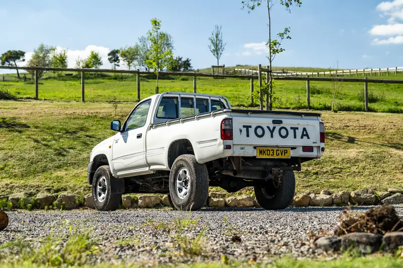 2003 Toyota Hilux EX 250-Sold