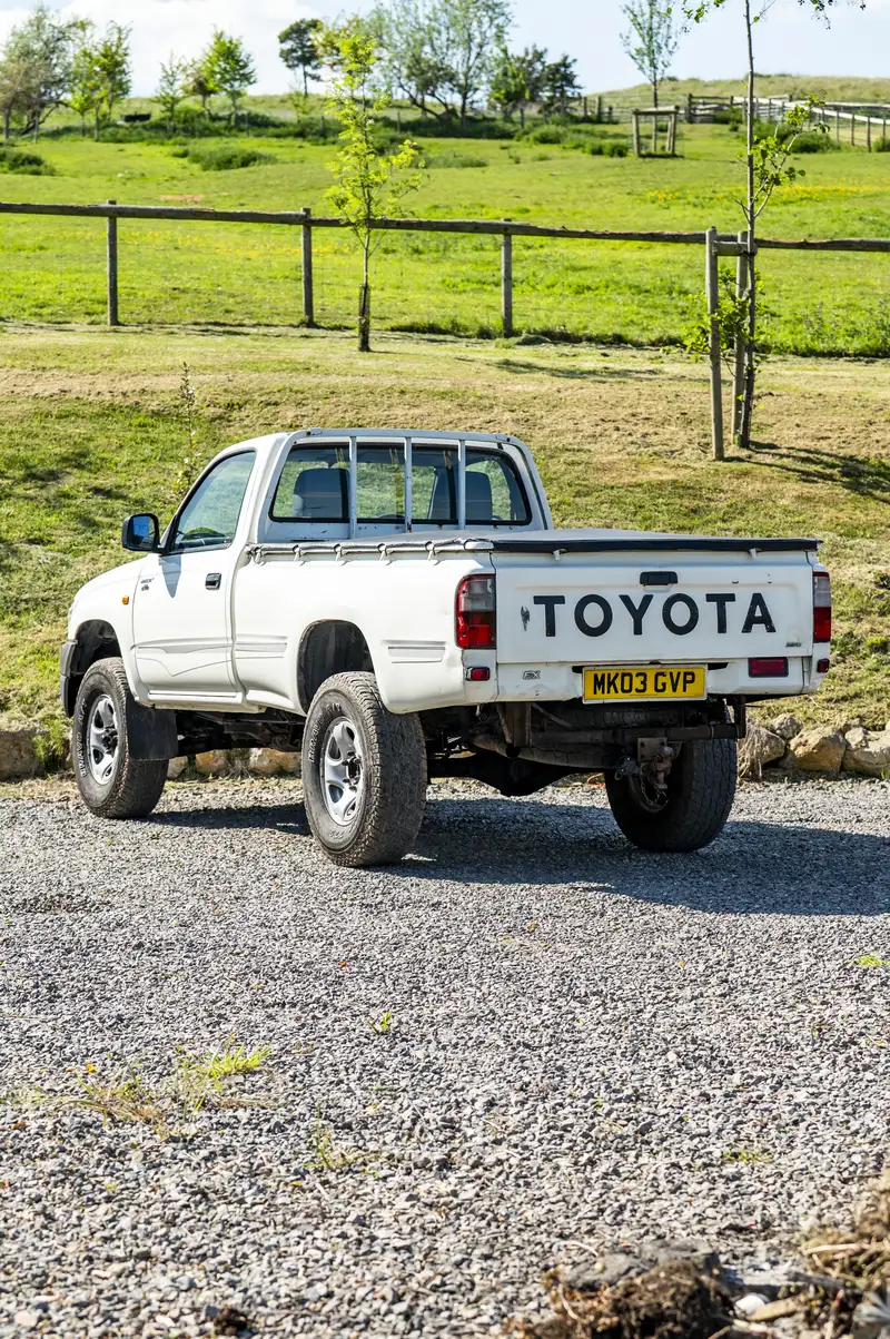 2003 Toyota Hilux EX 250-Sold