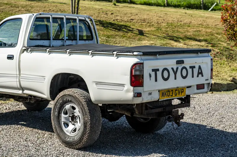 2003 Toyota Hilux EX 250-Sold