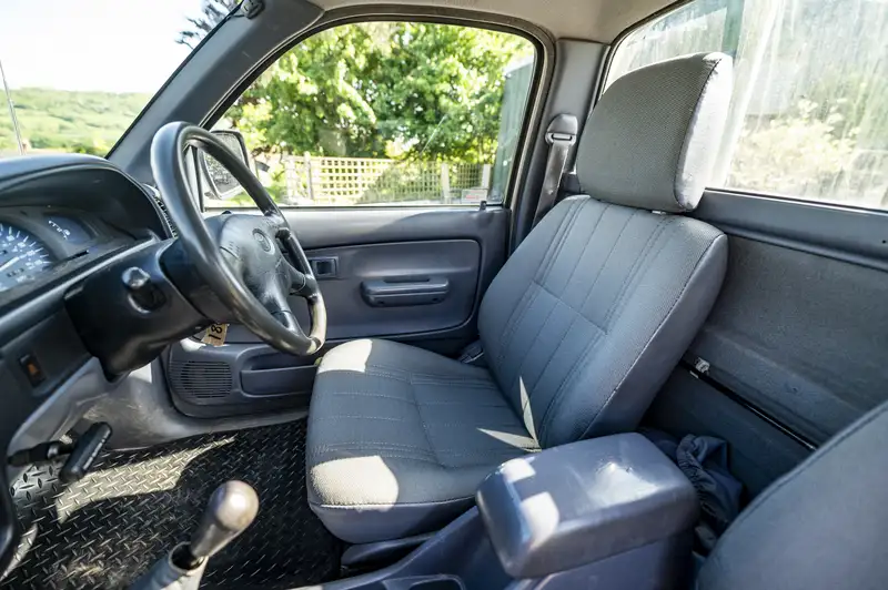 2003 Toyota Hilux EX 250-Sold