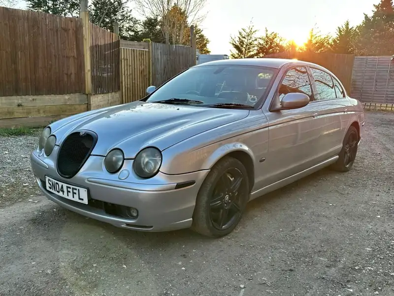 2004 Jaguar S-Type R V8-Sold