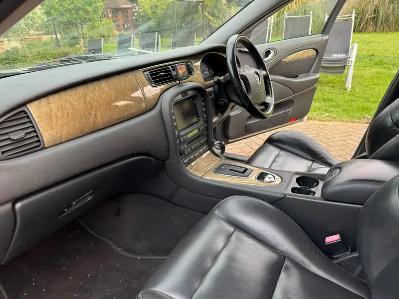 2004 Jaguar S-Type R V8-Sold