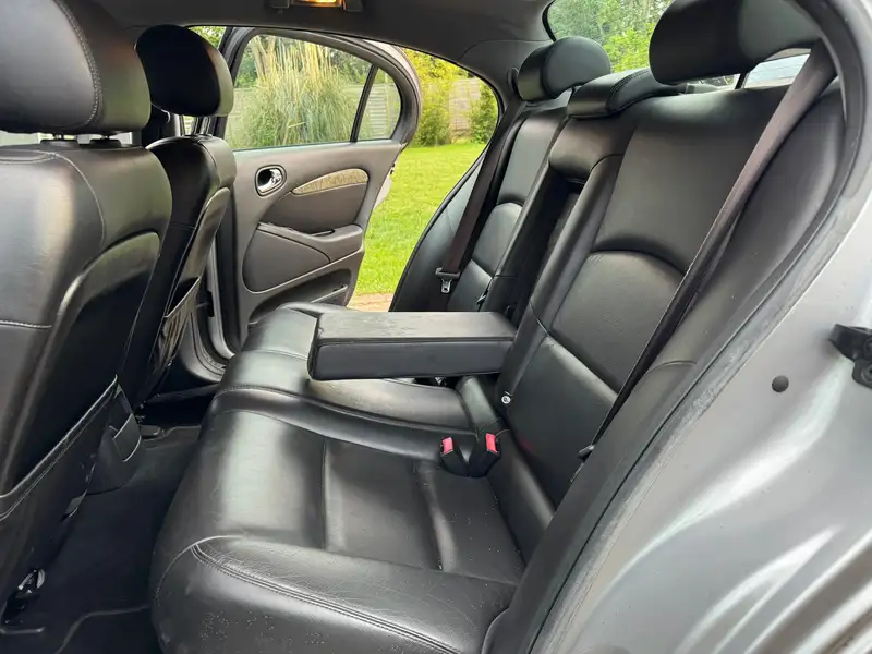 2004 Jaguar S-Type R V8-Sold