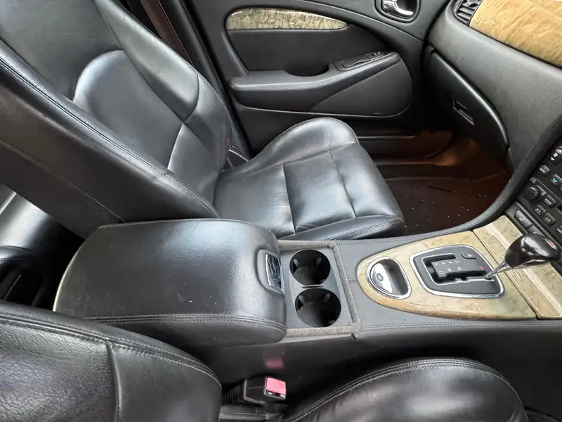 2004 Jaguar S-Type R V8-Sold
