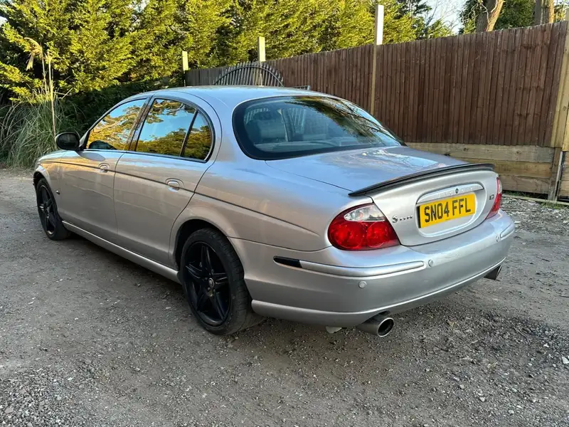 2004 Jaguar S-Type R V8-Sold