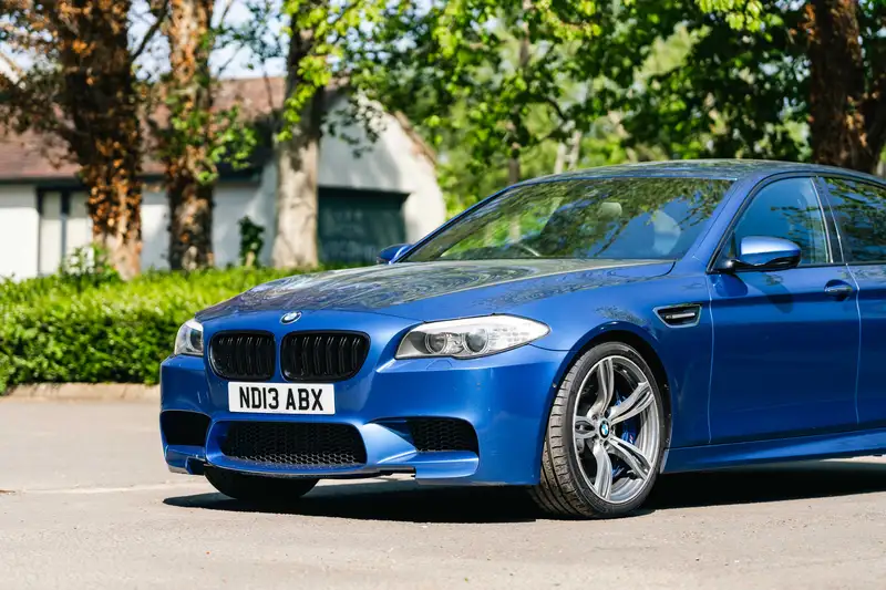 2013 BMW M5 (F10)-Sold