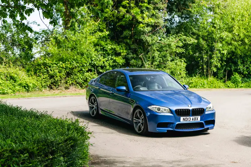 2013 BMW M5 (F10)-Sold