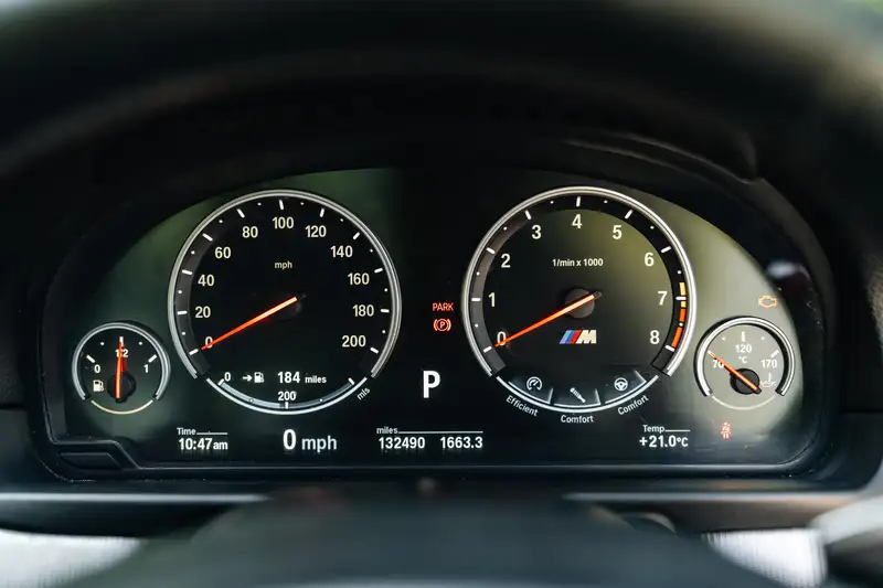 2013 BMW M5 (F10)-Sold