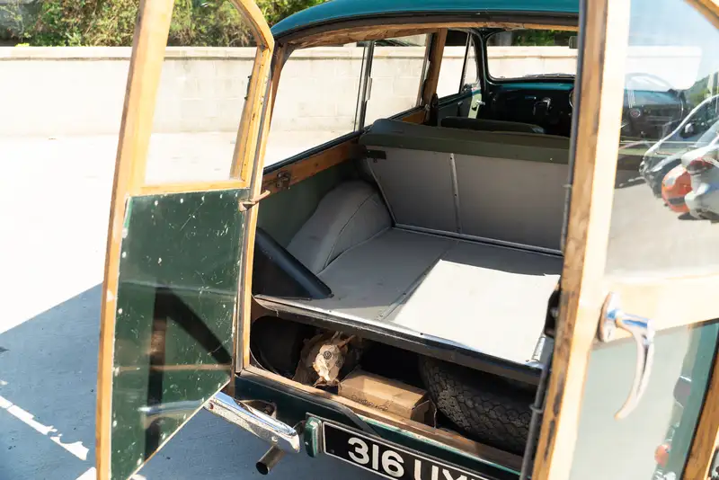 1959 Morris Traveller-Sold