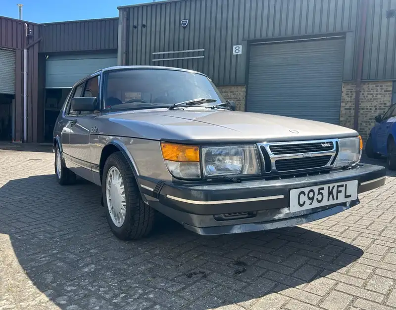 1985 SAAB 900 Turbo 4-door-Sold