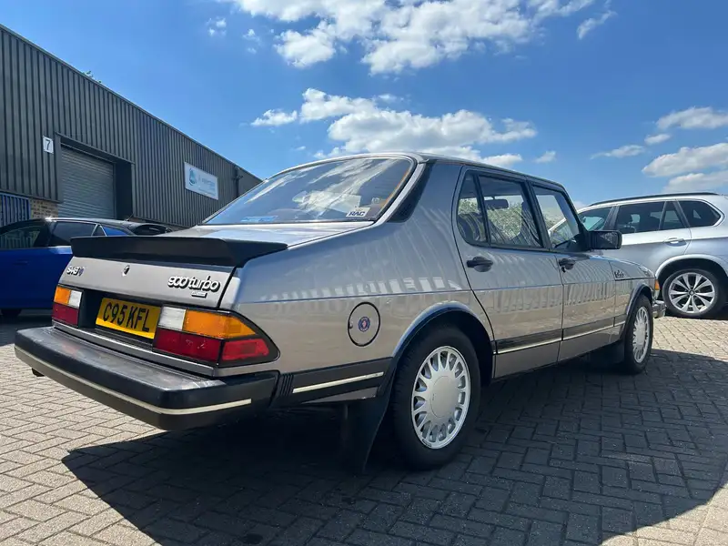 1985 SAAB 900 Turbo 4-door-Sold