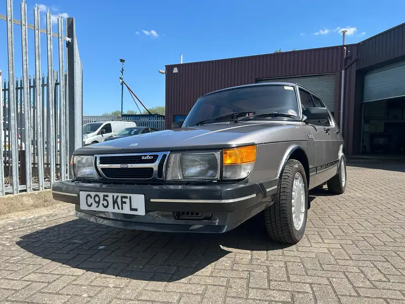 1985 SAAB 900 Turbo 4-door-Sold