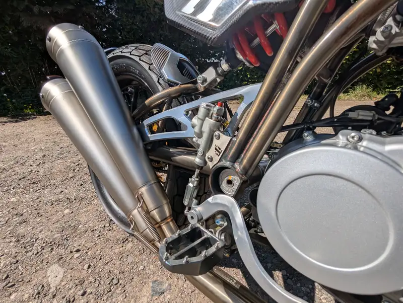 2019 CCM Spitfire Flat Tracker Limited-Edition 600cc-For Sale