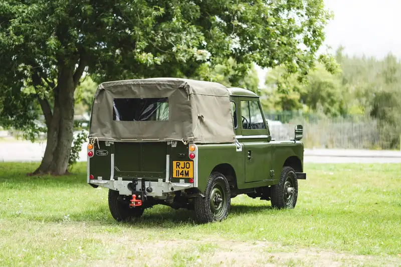 1974 Land Rover Series III 88