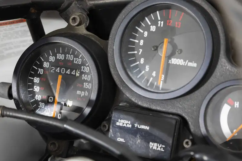 1990 Suzuki RGV250K 249cc-Sold
