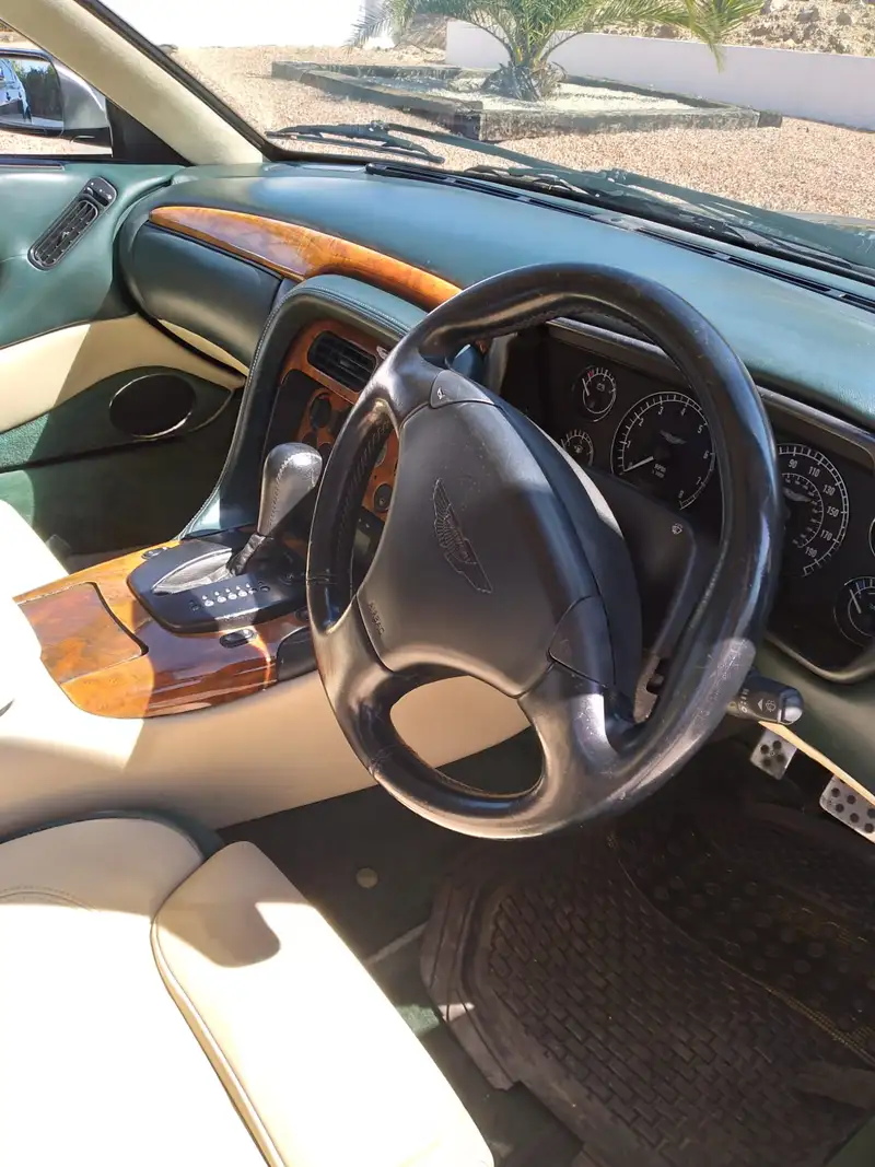 2002 Aston Martin DB7 Vantage Volante-Sold