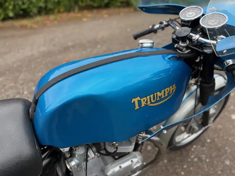 1966 Triumph Bonneville Thruxton Replica 649cc-For Sale