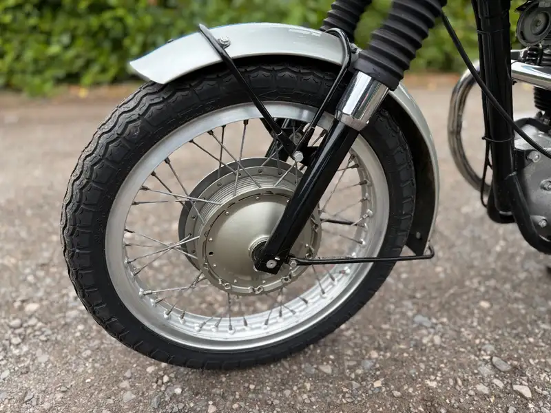 1966 Triumph Bonneville Thruxton Replica 649cc-Sold