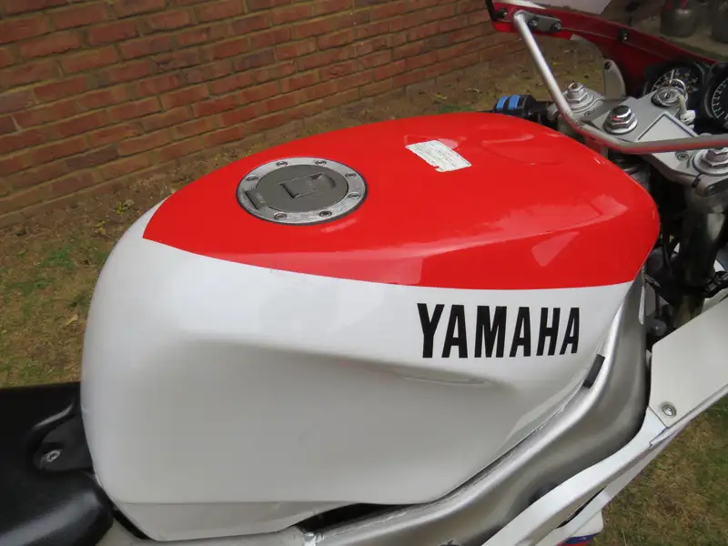1993 Yamaha FZR400RR SP 399cc-Sold