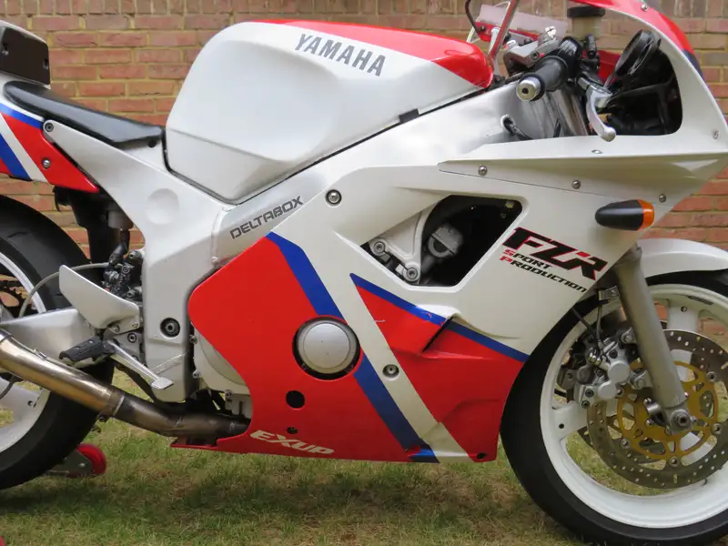 1993 Yamaha FZR400RR SP 399cc-Sold