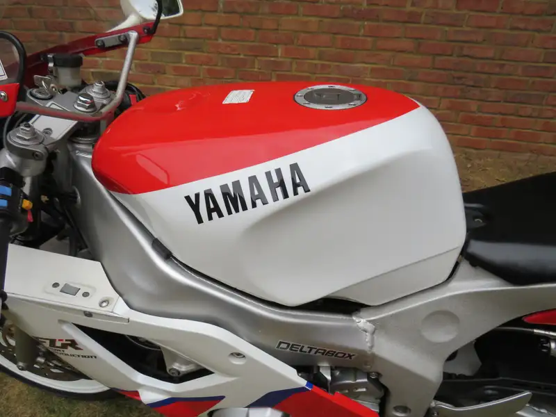 1993 Yamaha FZR400RR SP 399cc-Sold