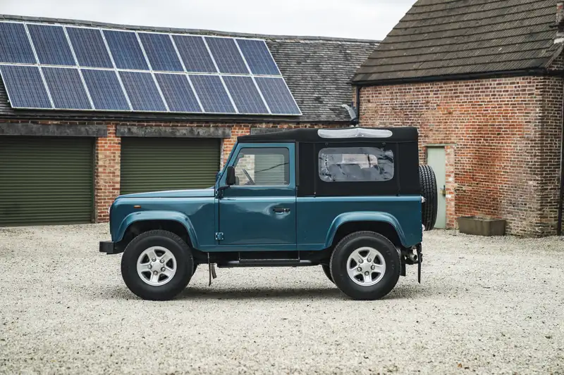 1999 Land Rover Defender-Sold