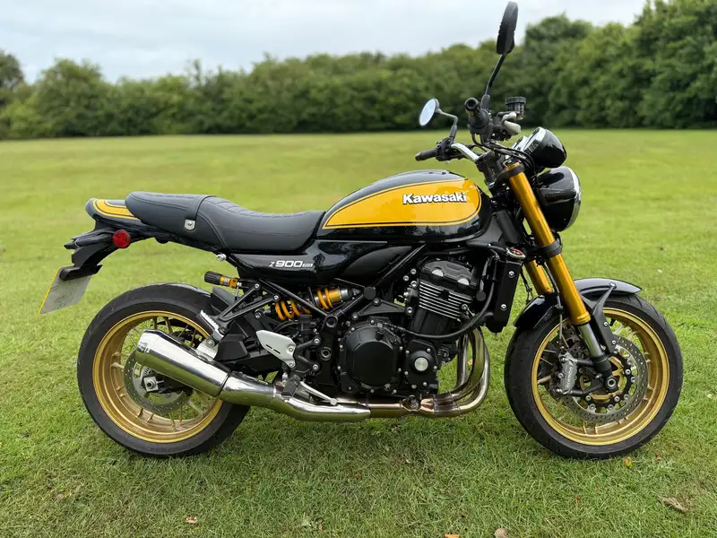 Iconic Auctioneers | 2023 Kawasaki Z900RS 948cc-Sold