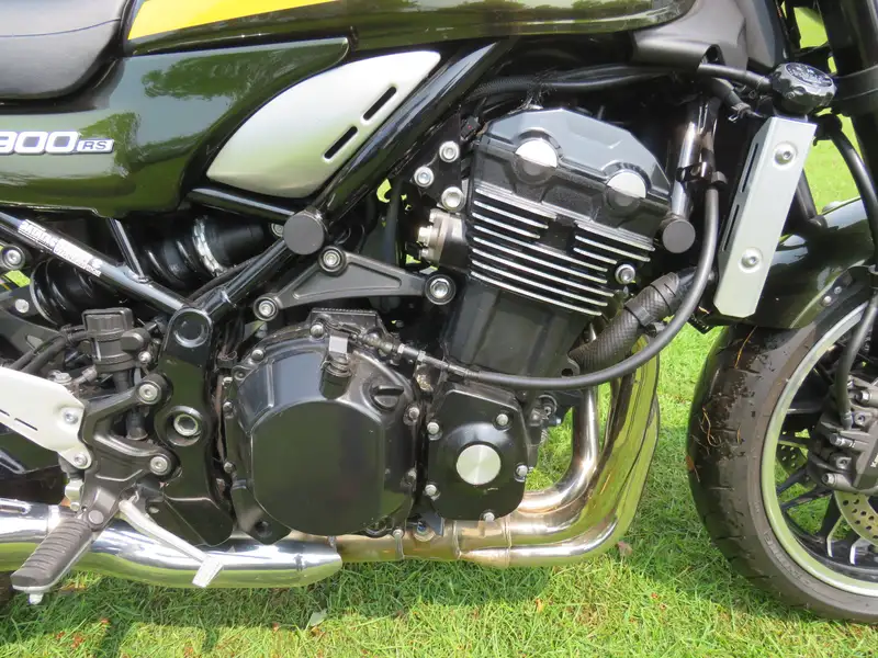 2020 Kawasaki Z900RS 949cc-Sold