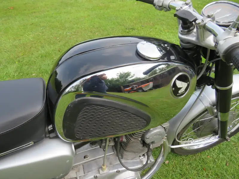 Iconic Auctioneers | 1965 Honda CB72 247cc-Sold