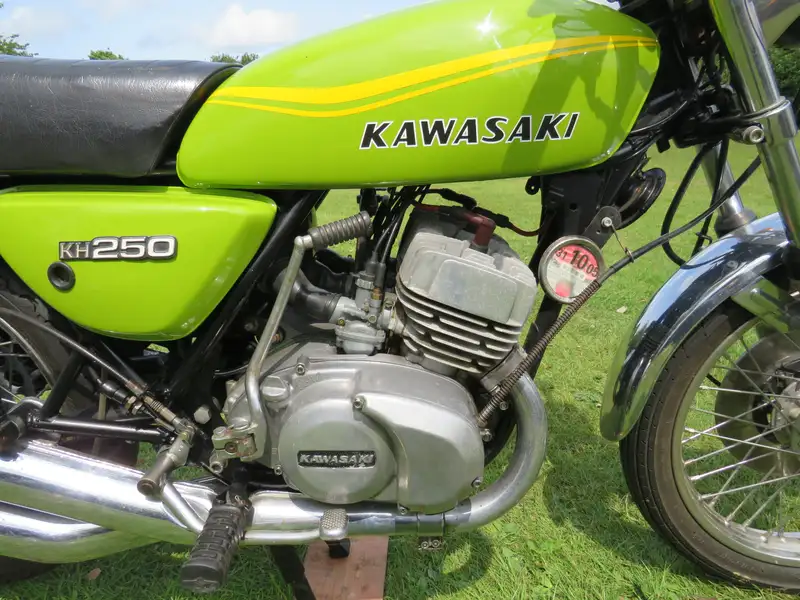 1978 Kawasaki KH250B 249cc-Sold