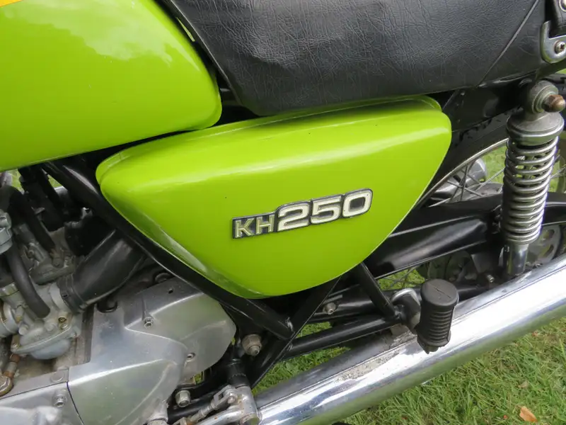 1978 Kawasaki KH250B 249cc-Sold