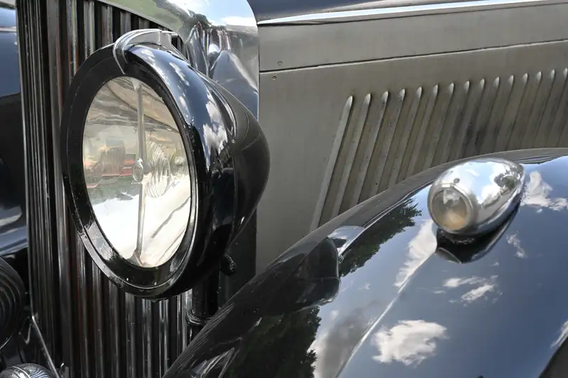 1938 Bentley 4 1/4 Litre Park Ward Pillarless Saloon-For Sale