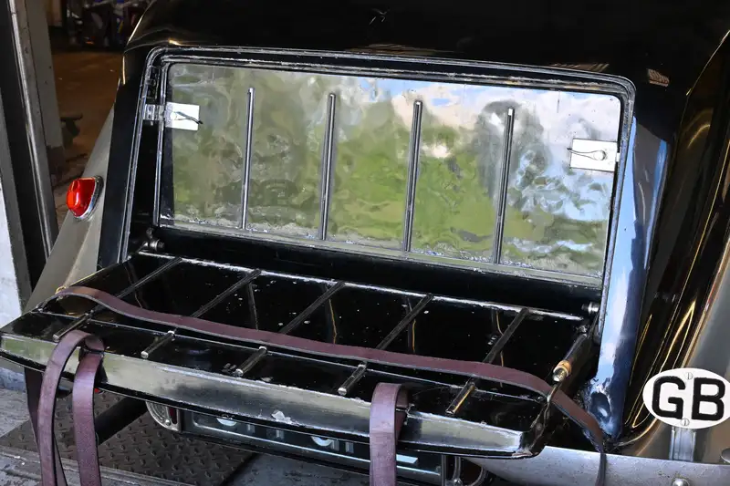 1938 Bentley 4 1/4 Litre Park Ward Pillarless Saloon-For Sale