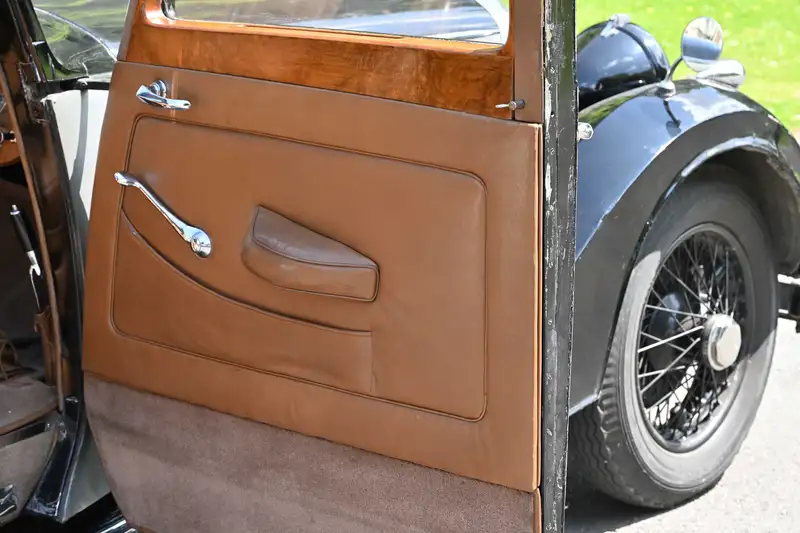 1938 Bentley 4 1/4 Litre Park Ward Pillarless Saloon-For Sale