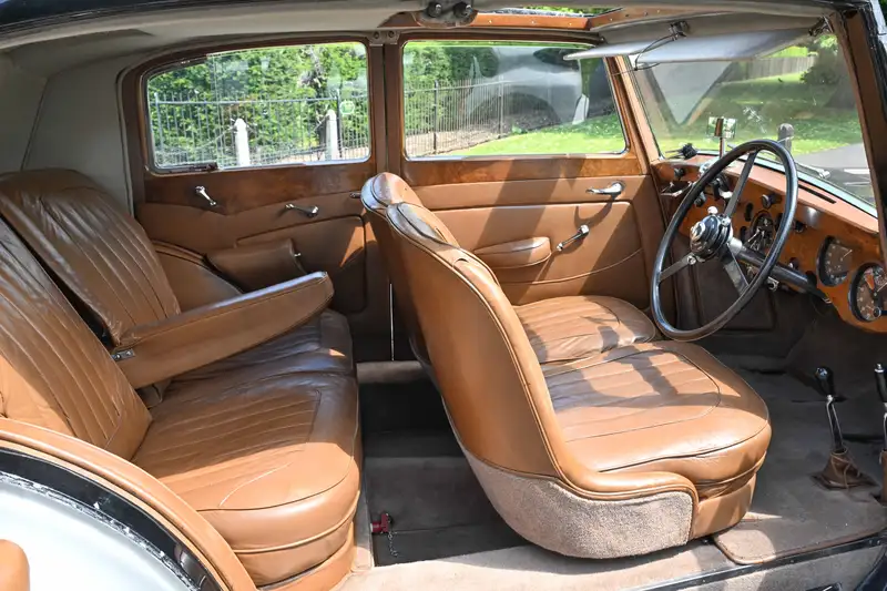 1938 Bentley 4 1/4 Litre Park Ward Pillarless Saloon-For Sale