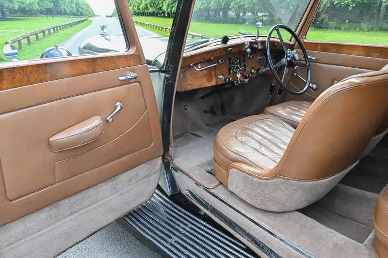 1938 Bentley 4 1/4 Litre Park Ward Pillarless Saloon-For Sale