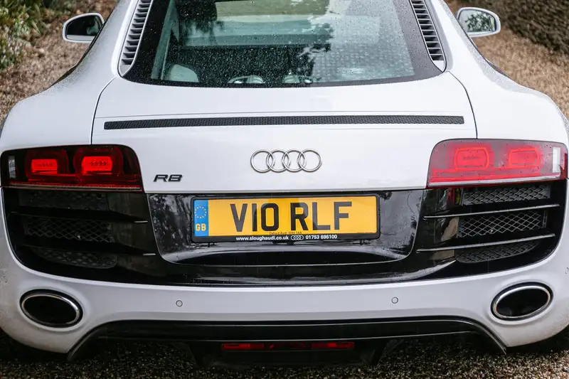 2010 Audi R8 Coupé V10 Manual-For Sale