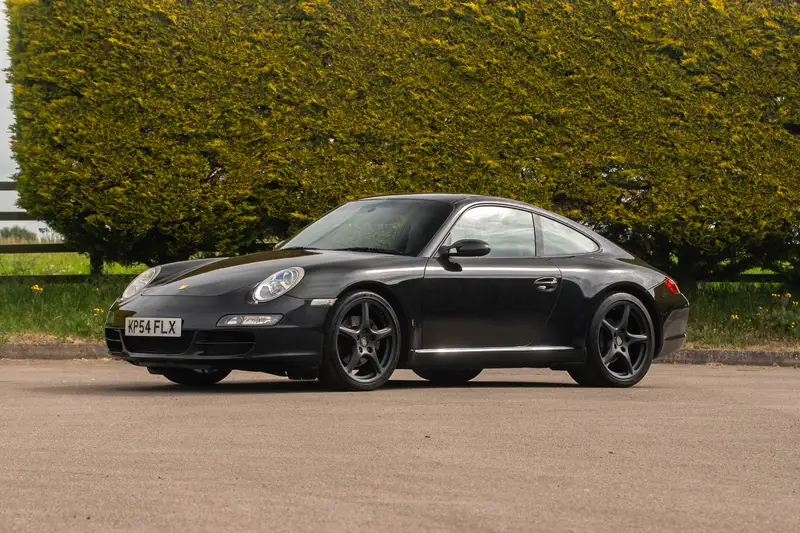 2004 Porsche 911 (997.1) Carrera 2-Sold
