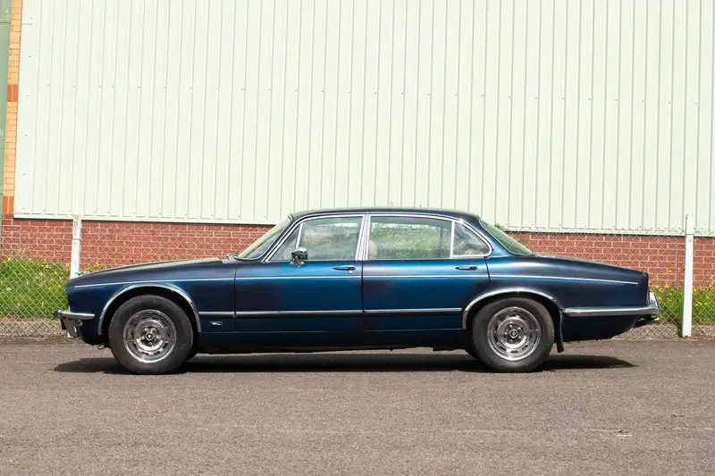 1977 Jaguar XJ6 LWB 4.2-Sold