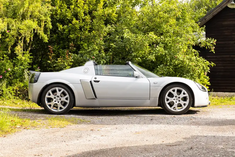 2003 Vauxhall VX220 Turbo-Sold