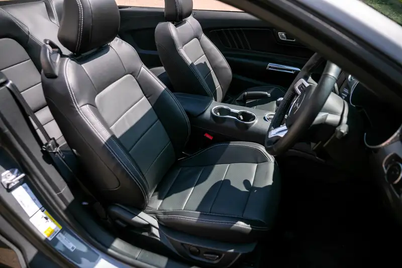 2022 Ford Mustang 5.0 GT Convertible Manual - 30 Miles-For Sale