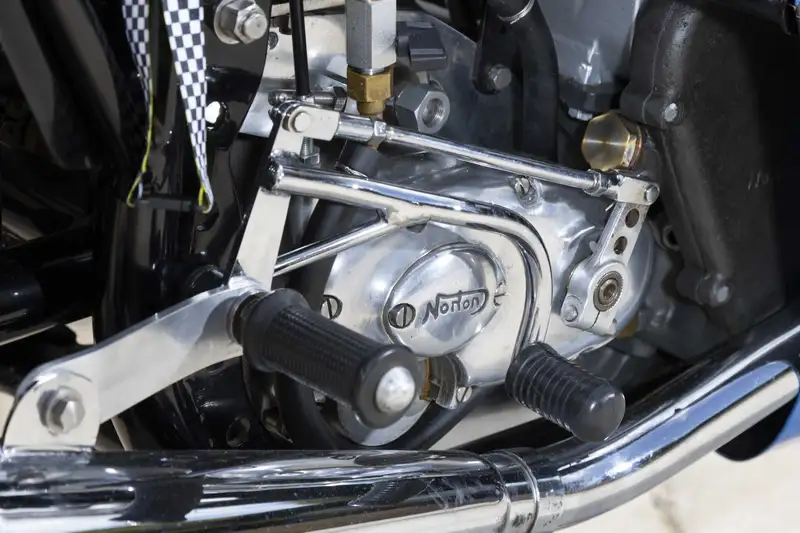 1957 Norton Manx ex-Bob McIntyre 350cc-For Sale