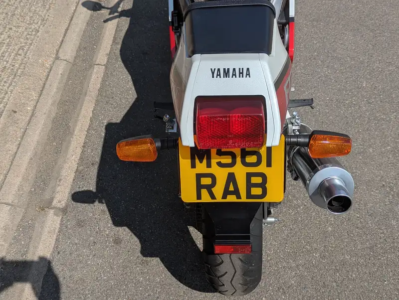 1995 Yamaha FZR 400RR 399cc-Sold