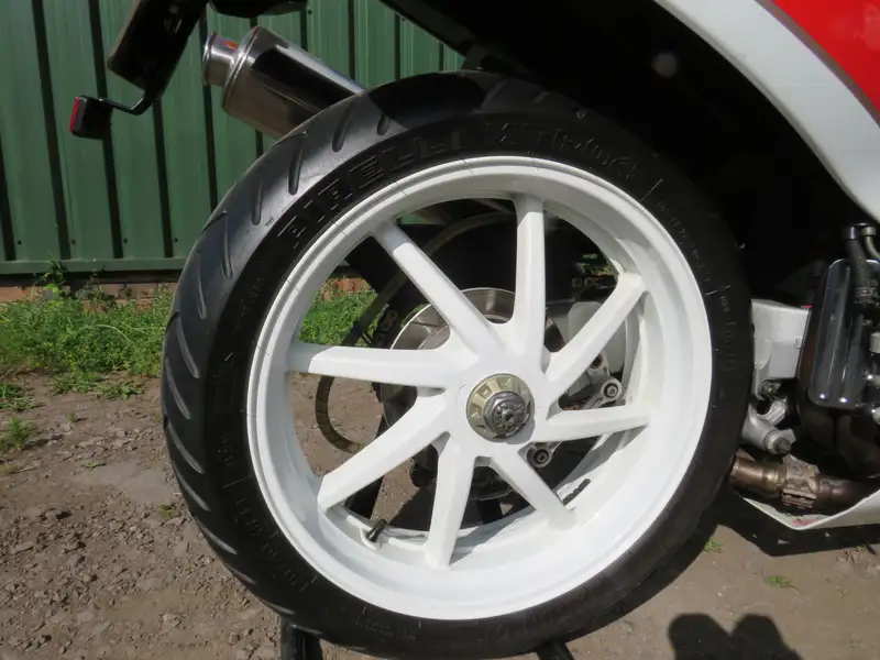1991 Honda VFR750R Type RC30 748cc-Sold