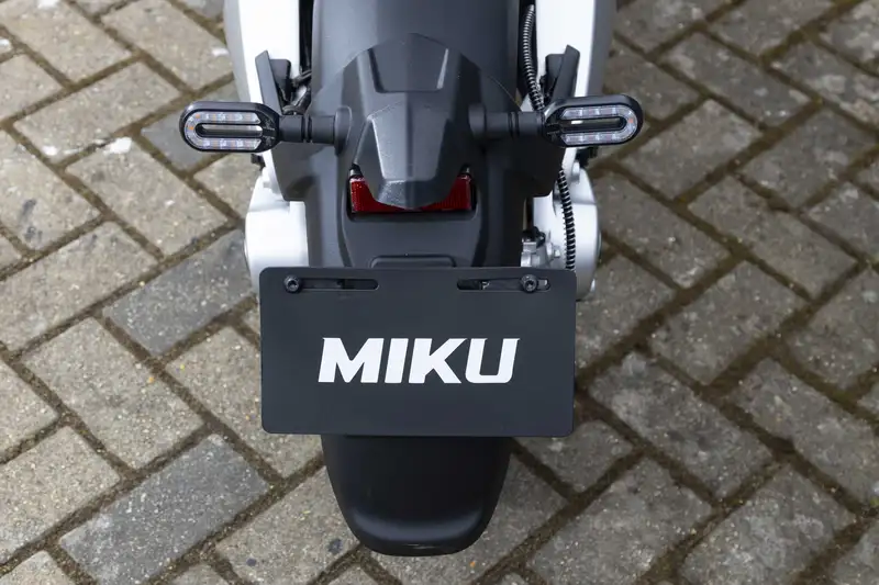 2022 Sunra MIKU SUPER Electric Scooter-Sold