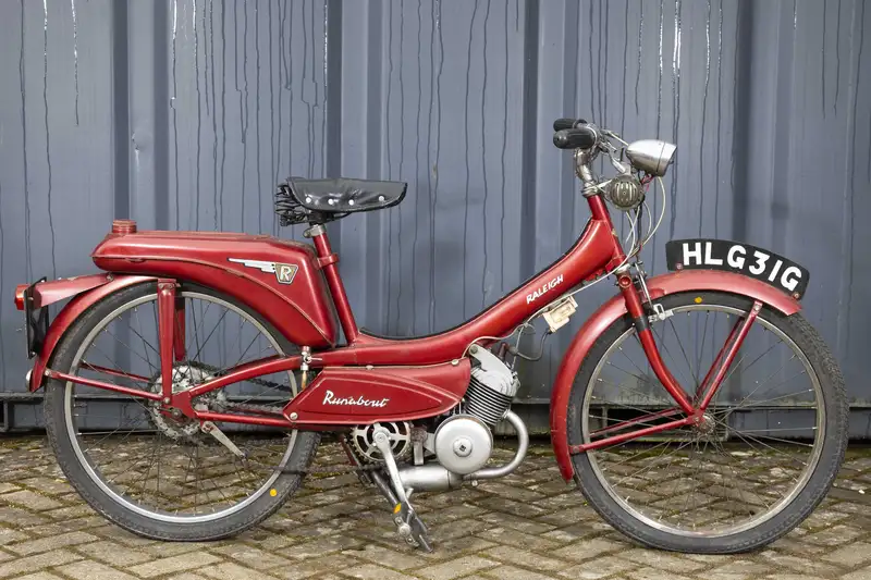 c.1968 Raleigh RM6 Runabout de Luxe  50cc-Sold