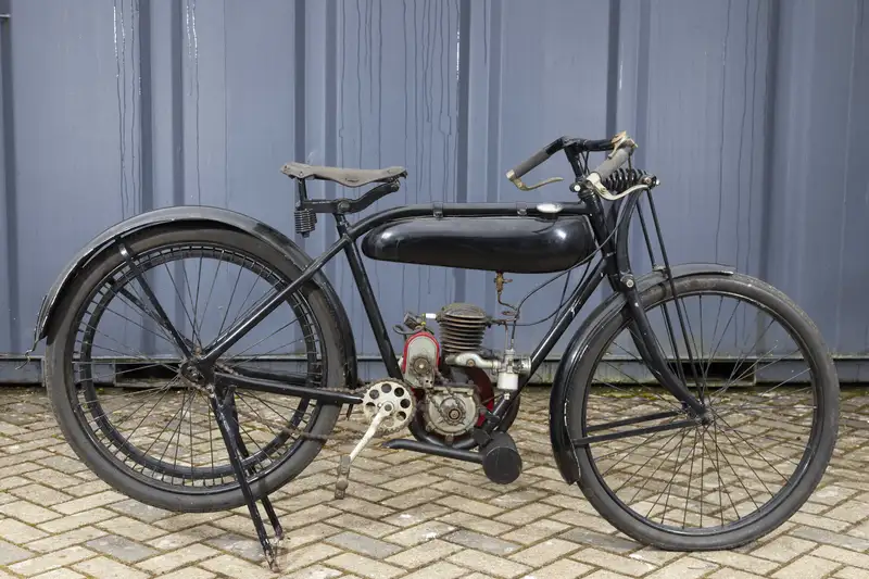 c.1925 Motobécane Model MB1 Light Solo 175cc-Sold