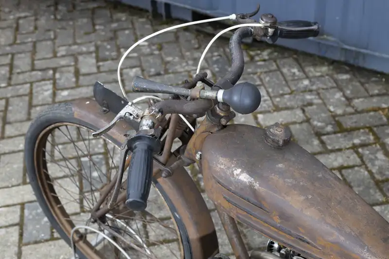 c.1933 Motobécane Type B1-V Light Solo 100cc-Sold
